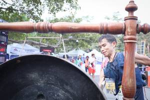 BIB: 
                            <button type="button" onclick="openModal(19554109)" class="btn btn-primary btn-sm float-right btn-popup" data-toggle="modal" data-target=".modal-high-quality">
                        <i class="fas fa-shopping-cart"></i> Add to Cart
                    </button>
                                            <button type="button" onclick="isThisMe(19554109, true)" class="btn btn-success btn-sm float-right btn-popup btn-isme hidden" data-toggle="tooltip" data-placement="bottom" title="นี่คือรูปของคุณใช่ไหม คลิกที่นี่เพื่อเอาเข้าอัลบั้ม">
                        <i class="fas fa-plus"></i> Add to album
                    </button>
                    <button type="button" onclick="isThisMe(19554109, false)" class="btn btn-warning btn-sm float-right btn-popup btn-isnotme hidden">
                        <i class="fas fa-ban"></i> Remove from album
                    </button>